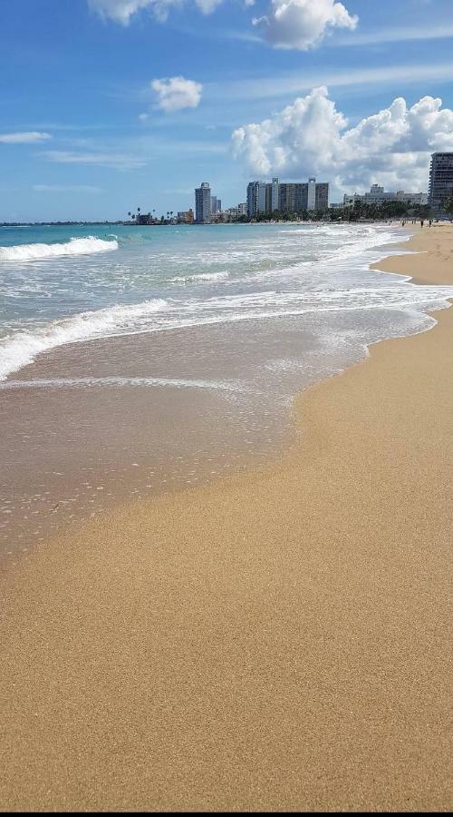 Beach Front Apt 4 At Isla Verde Tower Apartment San Juan Exterior photo